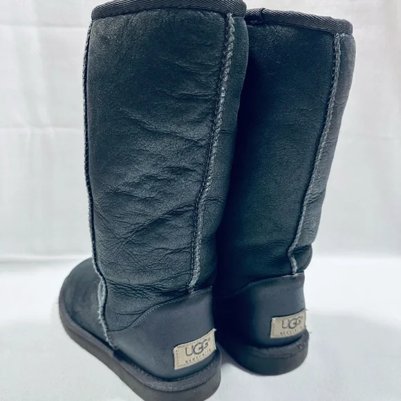 UGG Pewter Metallic Classic Tall Shearling Boots - Sz W5 - Rare Style 5823 - Picture 2 of 11